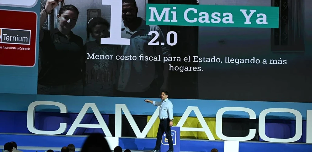 Imagen donde se encuentra el presidente de Camacol en el Congreso Colombiano de la Construcción