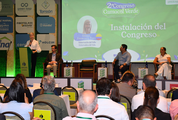 Dilian Francisca Toro, gobernadora del Valle durante la instalación del congreso 