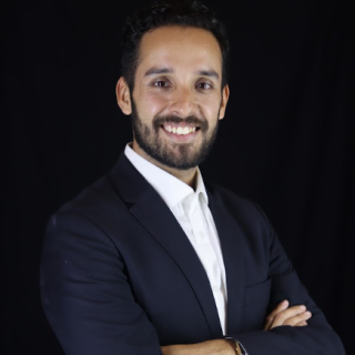 César García