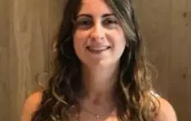 alt="María Belén Sanmauro acción climática Congreso Camacol Verde 2026"