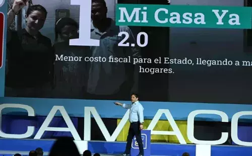 Imagen donde se encuentra el presidente de Camacol en el Congreso Colombiano de la Construcción