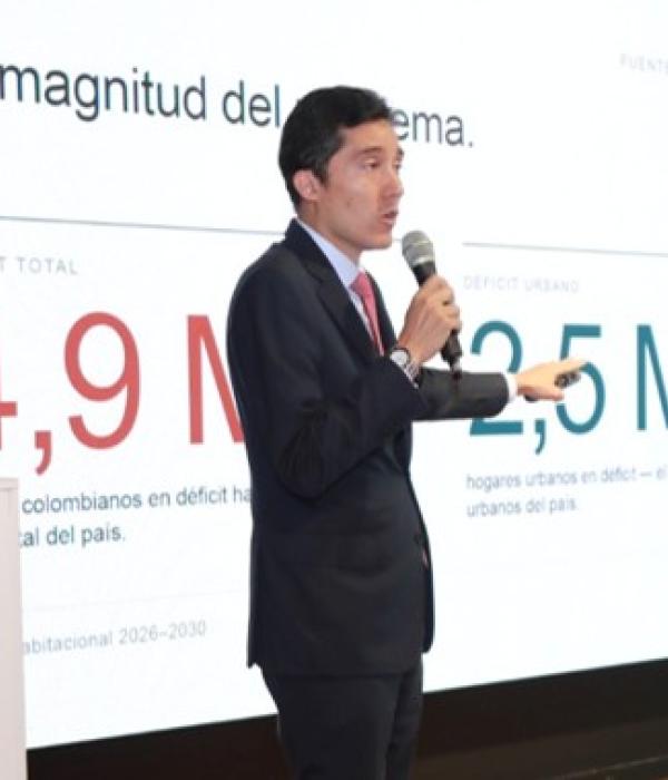 Luis Fernando Mejía