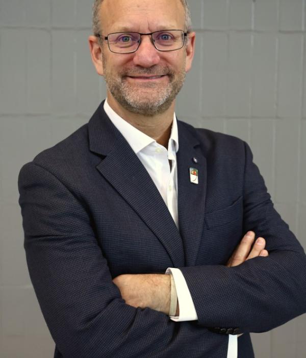 alt="Gonzalo Muñoz acción climática Congreso Camacol Verde 2026"