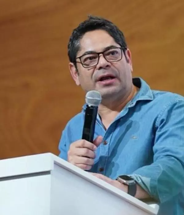 Aranceles del Gobierno encarecen la vivienda y dificultan el acceso para miles  de hogares 