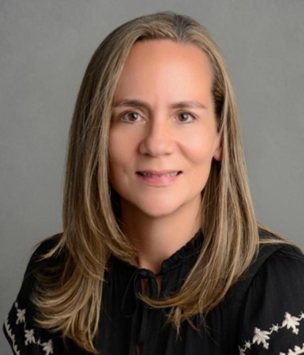 ¿Puede la inteligencia artificial fidelizar clientes? Norma Mena compartirá la visión que ha impulsado desde Microsoft para transformar la experiencia del cliente.