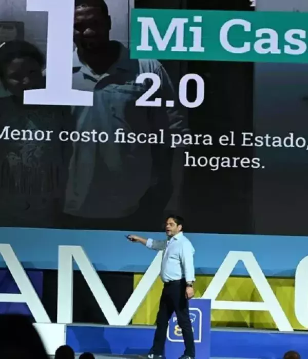 Imagen donde se encuentra el presidente de Camacol en el Congreso Colombiano de la Construcción